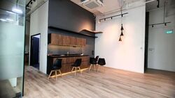 UB. One (D14), Warehouse #607282511